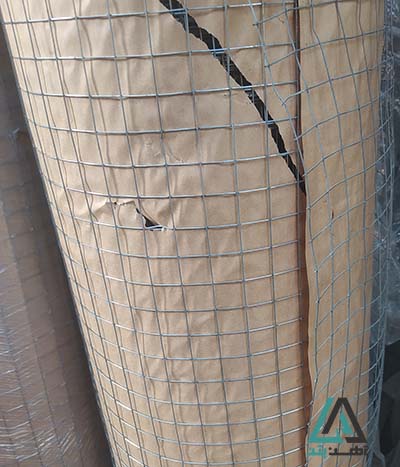 قیمت توری مش جوشی رولی چشمه عرض 1 متر چشمه 1 سانت ضحامت 0.85 میل